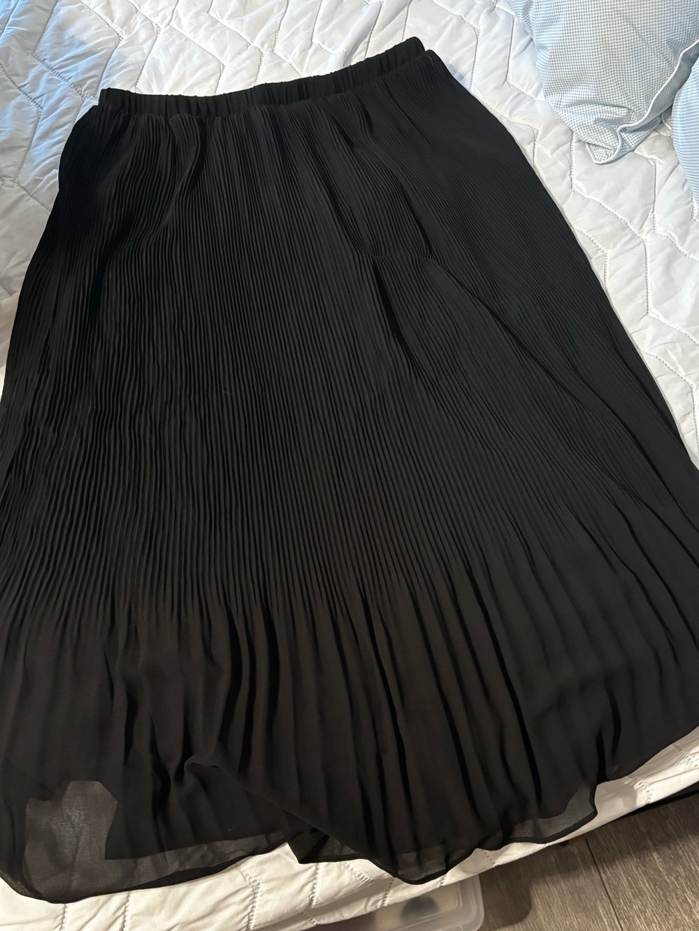 Black Pleated Maxi Skirt